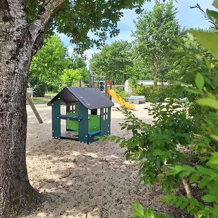 Кемпинг Mobil 3 Climatise- Domaine Du Vieux Moulin Сен-Жюльен-ан-Борн