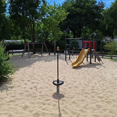Mobil 3 Climatise- Domaine Du Vieux Moulin 3* Сен-Жюльен-ан-Борн